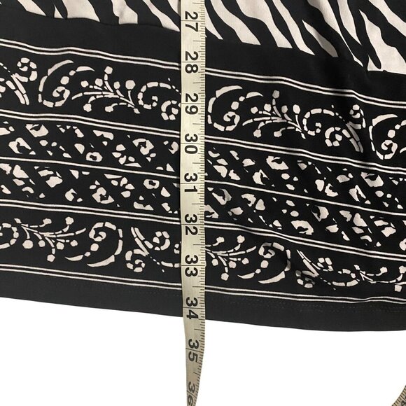 Maggie Barnes Women’s Plus Size Shirt Black & White Zebra Print Size 5X 34/36w - Picture 8 of 16